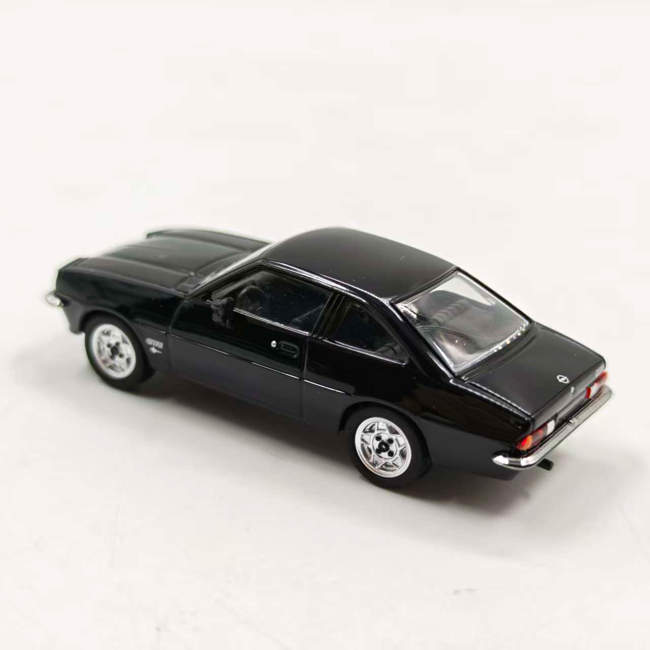헤르파 1/87 스케일 오펠 GT/E 스포츠 샌드 테이 - Vintage And Collectible 리뷰 및 가격